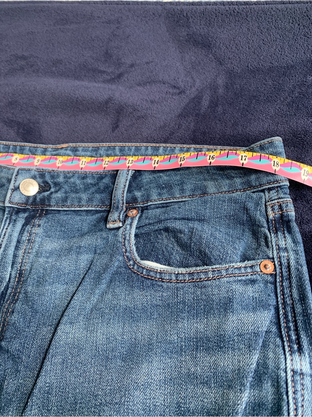 🌺AMERICAN EAGLE HIGH WAIST JEANS🌺 - Picture 9 of 15